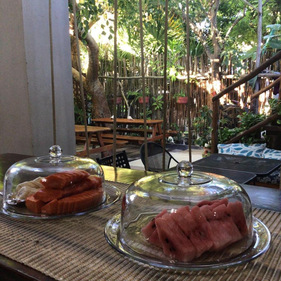 Hostal Holbox Bagian luar foto