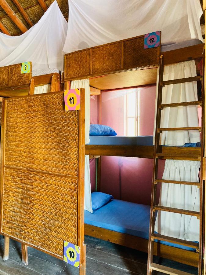 Hostal Holbox Bagian luar foto